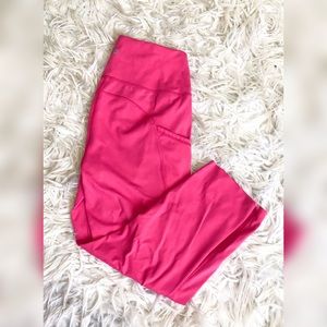 Cropped athletic leggings